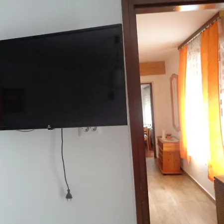 아파트 Irenke Vendeghaz