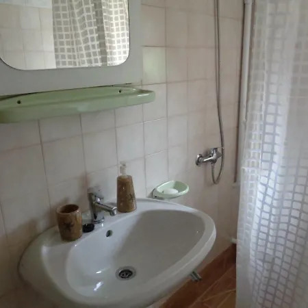 Irenke Vendeghaz Apartment