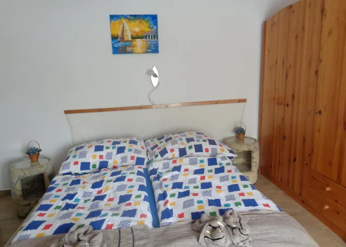 Apartment Irenke Vendeghaz *